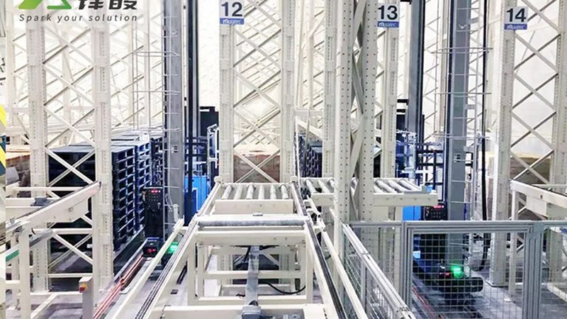 塑料托盘叉车操作：五大注意事项保障安全高效